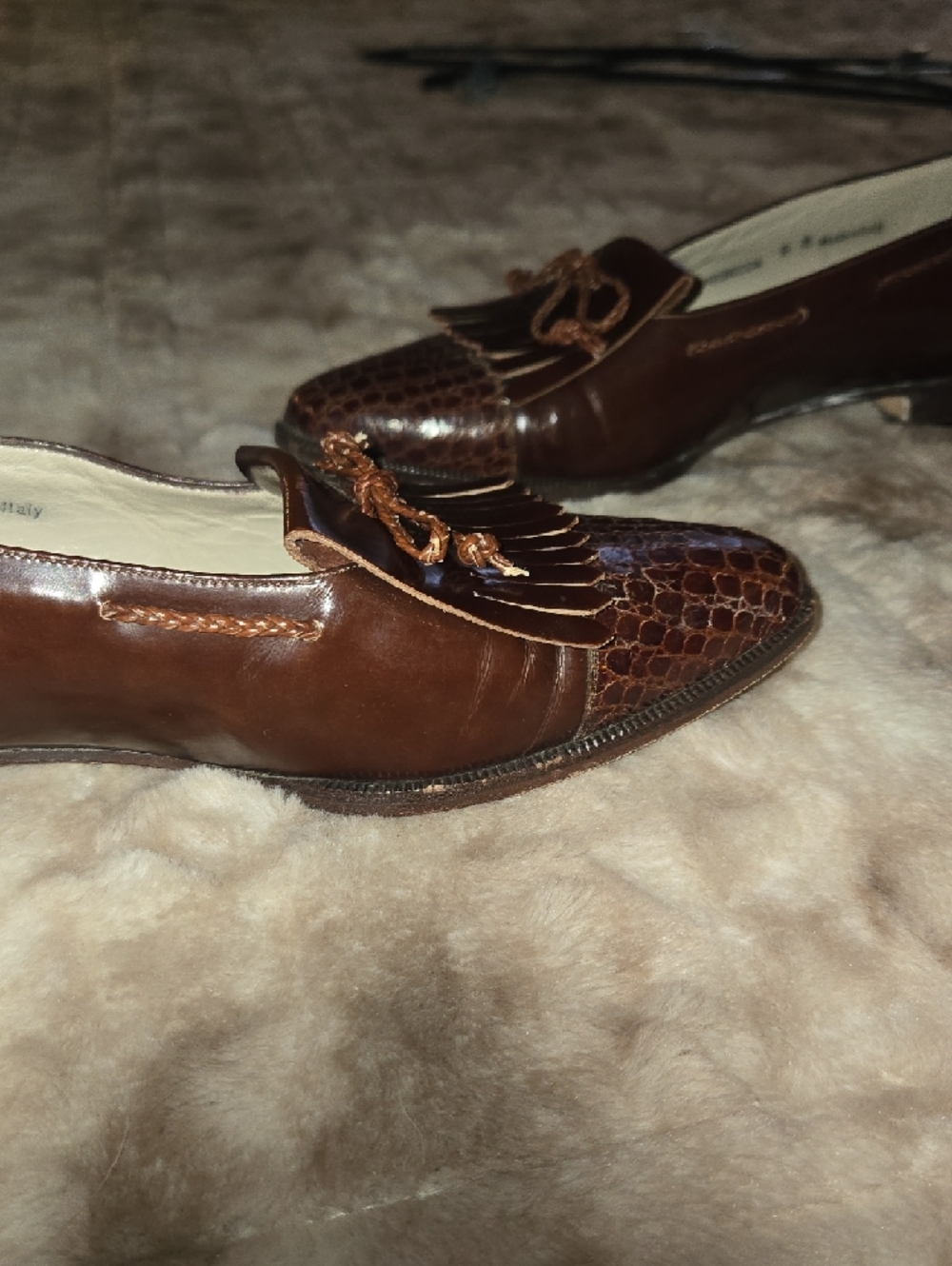 Bally Brown Leather Loafers Snakeskin Embossed Toe Tassel Fringe Flats - Picture 10 of 11